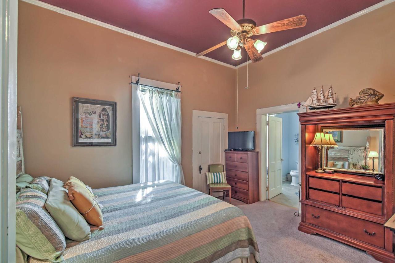 Charming Gulfport Getaway Only 3 Blocks To Beach! 외부 사진